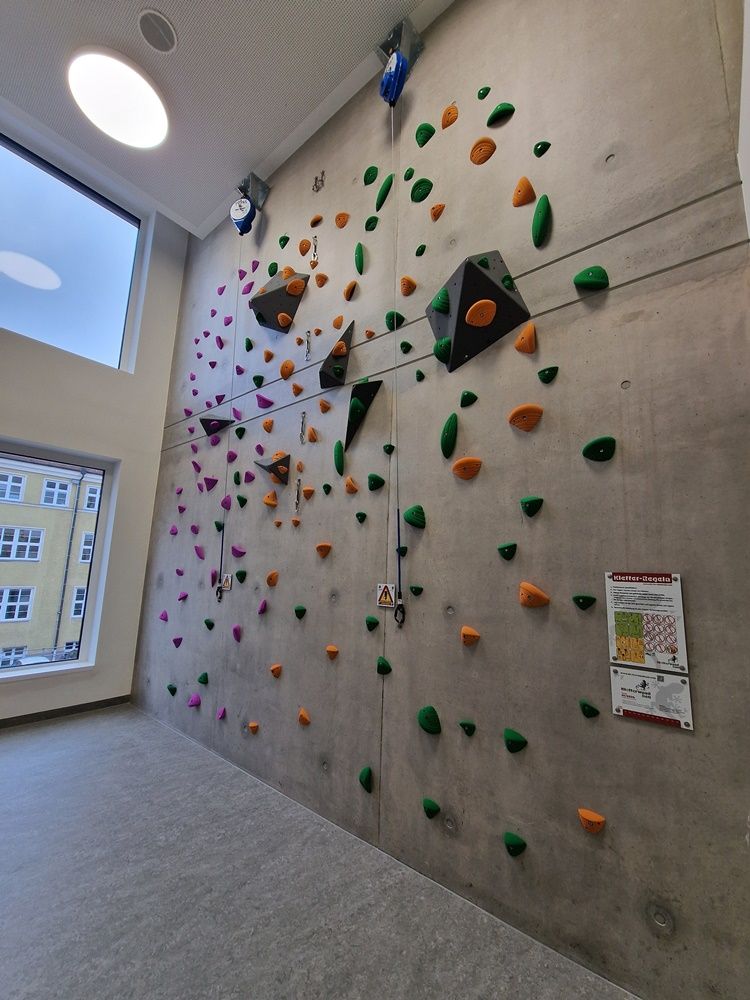 Kletterwand: KJB Weiden