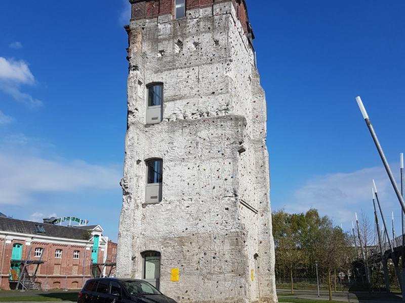 Kletterwand: Kletterturm in Gronau
